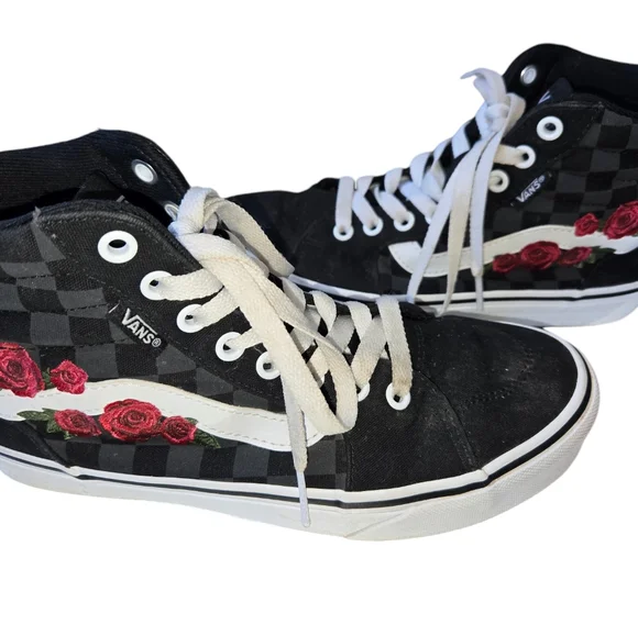 Rose Embroidered Vans Size 7 - Picture 3 of 3